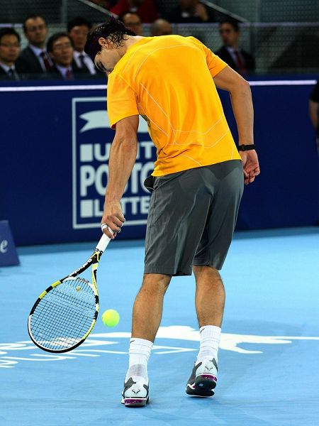 九游- 纳达尔在篮网比赛中险胜，领先优势明显引发热议！观众掌声雷动