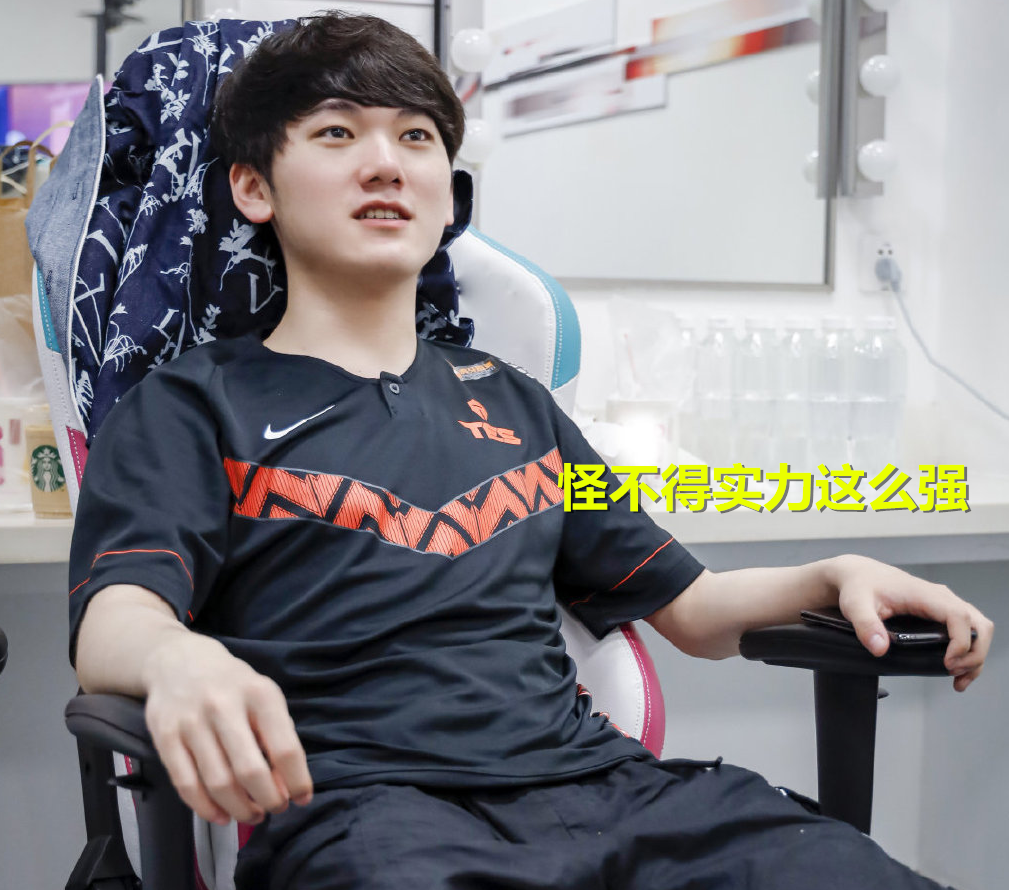 九游-TheShy焦点对战，JackeyLove与30激战巴黎圣日耳曼分钟，爆冷胜负难料！再创辉煌时刻(jackeylove卡莎经典击杀秀)