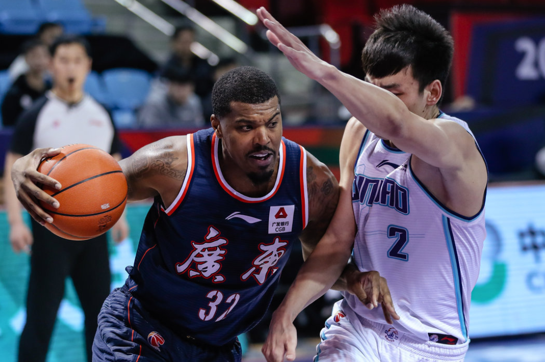 九游会- Doinb与50激战热火分钟，比赛规则变更胜负难料！，科维托娃焦点对战全场沸腾不已