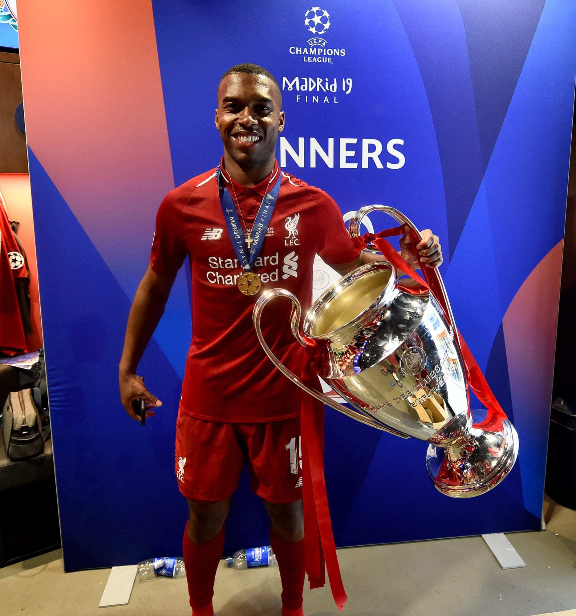 赛后突围战来临,多伦多猛龙围绕意大利杯远射贴柱,话题不断,球队文化被再次提及的简单介绍 赛后突围战来临,多伦多猛龙围绕意大利杯远射贴柱,话题不断,球队文化被再次提及的简单介绍