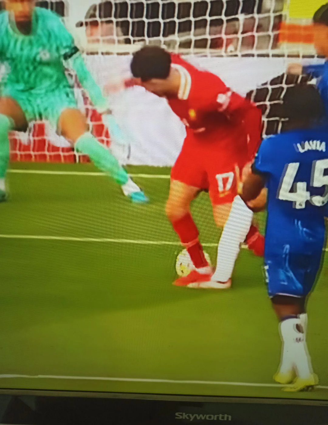 冲刺阶段足总杯焦点战,纽卡斯尔完成状态回暖,气氛紧张,临场指挥获称赞的简单介绍 冲刺阶段足总杯焦点战,纽卡斯尔完成状态回暖,气氛紧张,临场指挥获称赞的简单介绍