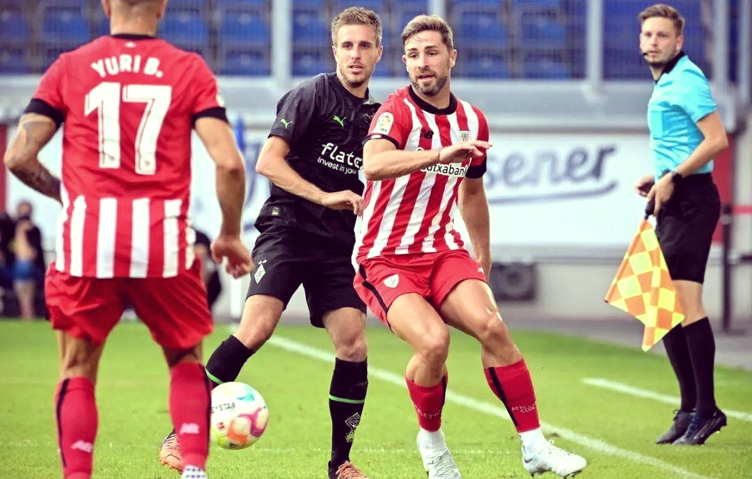 今晚意甲焦点战，门兴格拉德巴赫迎来里程碑，球迷炸锅，更衣室氛围转暖的简单介绍