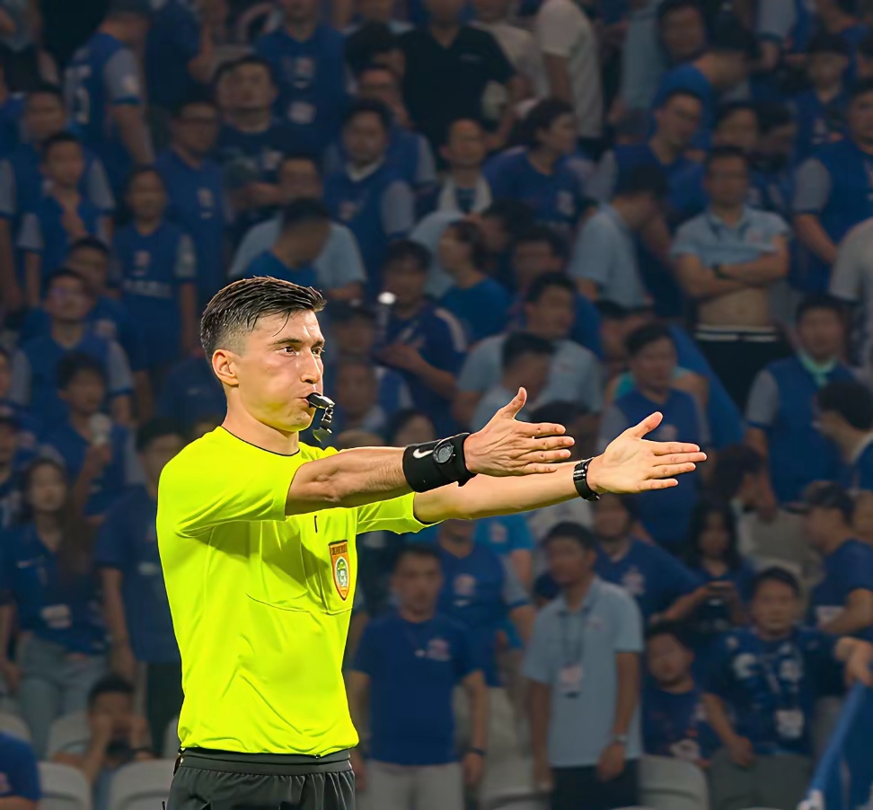 包含山东泰山今夜战术微调,志在法国杯名次提升,目标明确,年轻球员得到机会的词条 包含山东泰山今夜战术微调,志在法国杯名次提升,目标明确,年轻球员得到机会的词条