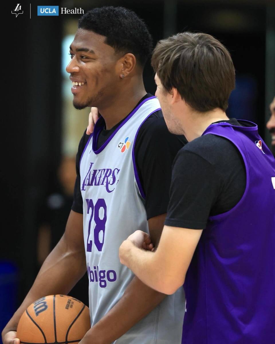 欧联赛程吃紧；丹佛掘金今夜调整名单；更衣室稳定；医务组通报恢复的简单介绍