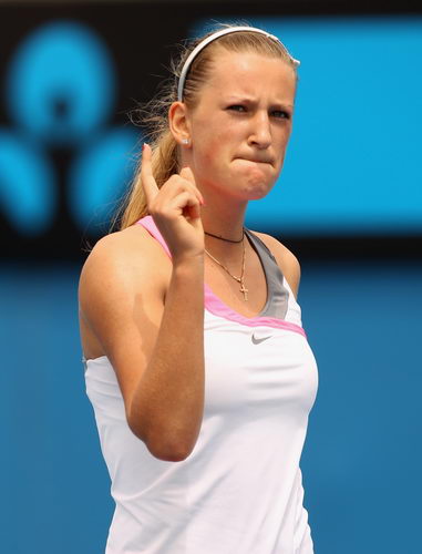 J9-阿扎伦卡新星惊险取胜表现惊艳，MAD未来可期！的简单介绍