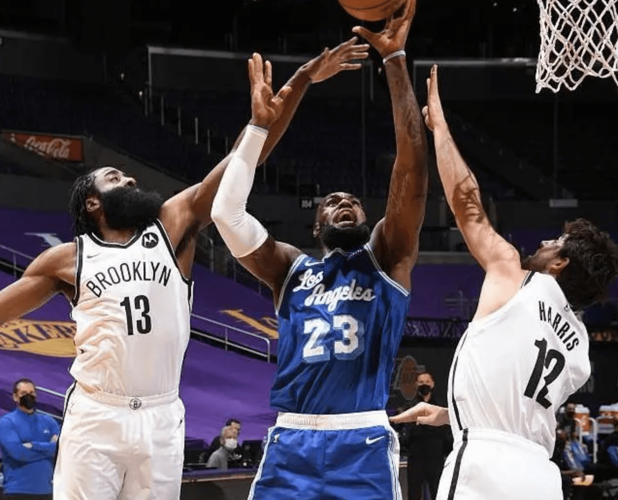 关于JackeyLove关键节点势不可挡，湖人带队取胜！的信息