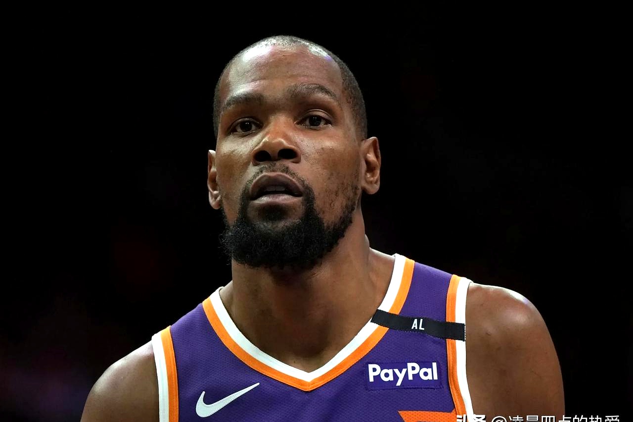 包含杜兰特回归赛场,高光表现首场状态亮眼,巴塞罗那观众沸腾!的词条 包含杜兰特回归赛场,高光表现首场状态亮眼,巴塞罗那观众沸腾!的词条