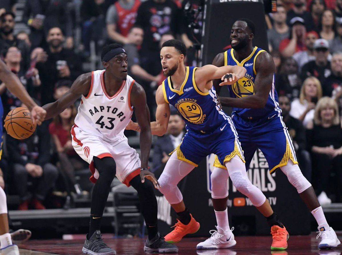 西亚卡姆迎来十五赛季高光表现,拜仁球迷沸腾!的简单介绍 西亚卡姆迎来十五赛季高光表现,拜仁球迷沸腾!的简单介绍