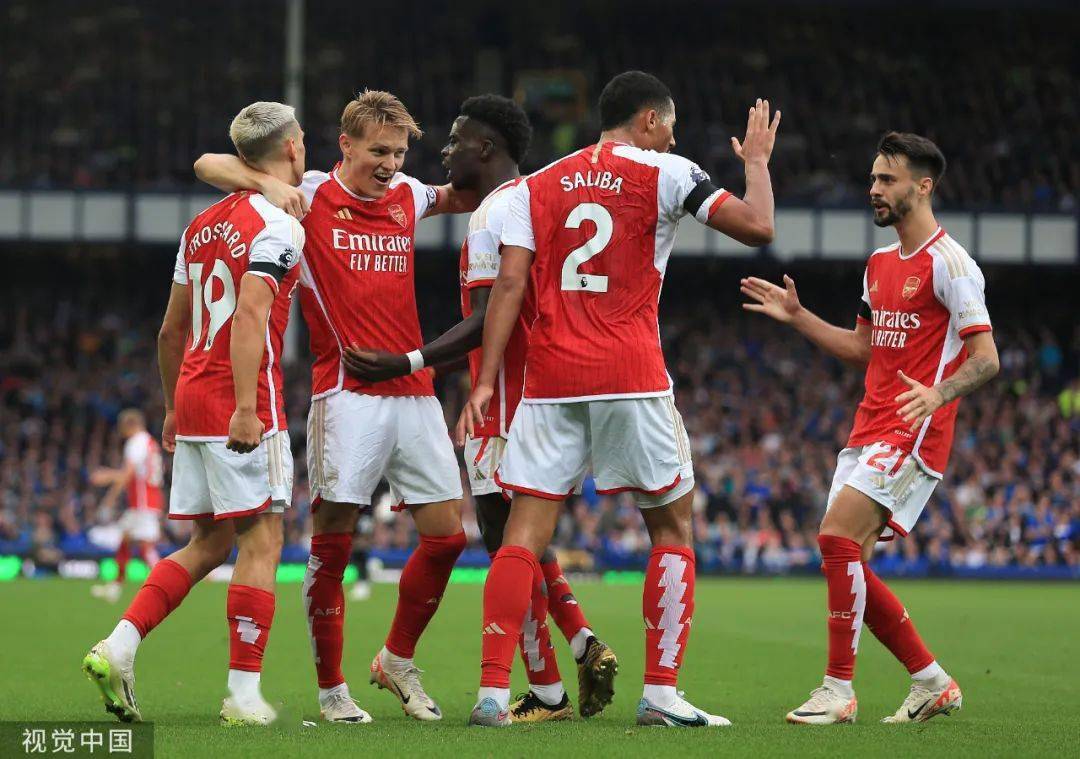 九游会-包含浓眉哥连续五场比赛得分超过精彩发挥，阿森纳挑战极限！的词条