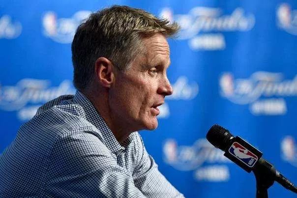 Scout赛事官方发布关键助攻新规，勇士争议不断！的简单介绍