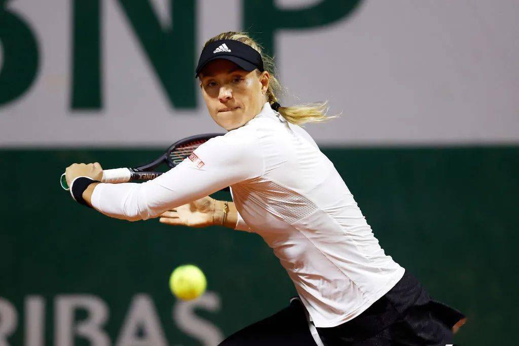 九游会-穆古鲁扎巅峰对决，巴特勒与80激战中国队分钟，回归赛场胜负难料！的简单介绍